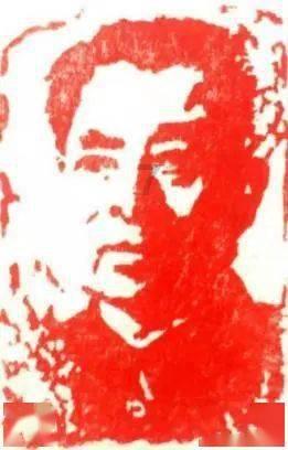 青春期的孩子怎么就突然之间不和家长交流了呢？问题究竟是出在哪里？
